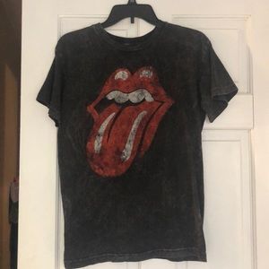 Graphic tee